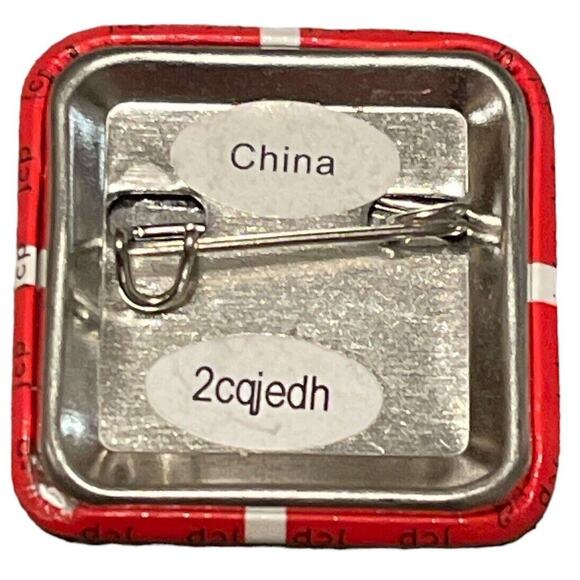 Red Gift Box Logo Pin, JC Penny Collector Pin, Holidays & Gifts - Picture 2 of 3